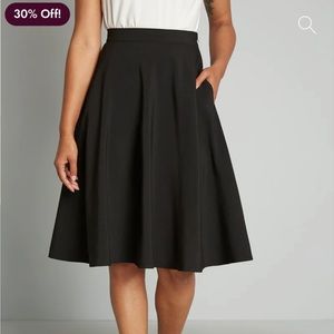 Modcloth Just this Sway A-line skirt